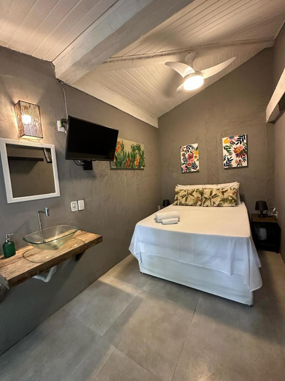 Jardim Secreto Albergue